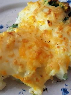 Una foto de Coliflor y pasta gratinadas con bechamel a la mostaza