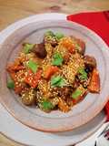 Guiso oriental de calabaza, castañas y orejones (vegano)