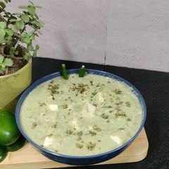 A picture of One Pot Haryali Paneer.
