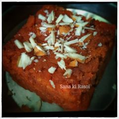 A picture of Gehu ke atte ka halwa.