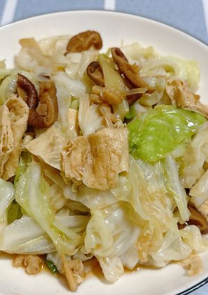 高麗菜燒豆皮 的食譜成品照片