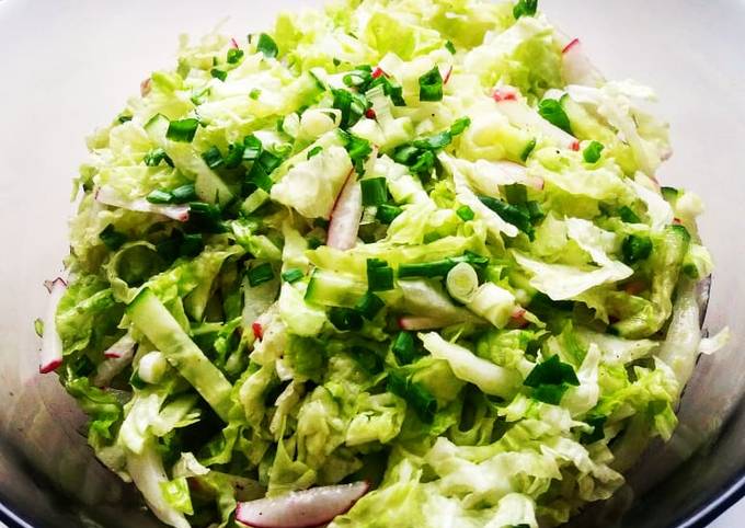 Салат из пекинской капусты