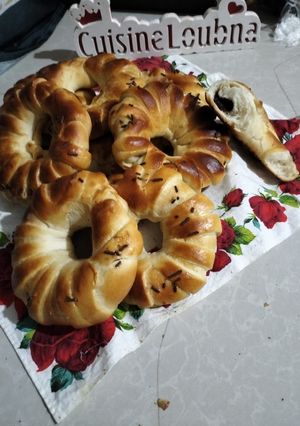 صورة لوصفة كعك بريوش محشي شكولا الطلي
