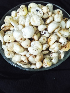 मखाना नमकीन - व्रत के लिये - Phool MakhanaNamkeen recipe - रेसिपी मुख्य फोटो