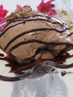 Una foto de Helado de chocolate