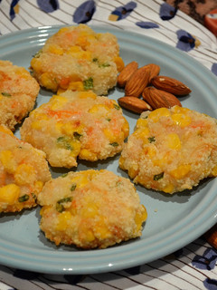 杏仁玉米蝦餅 的食譜成品照片