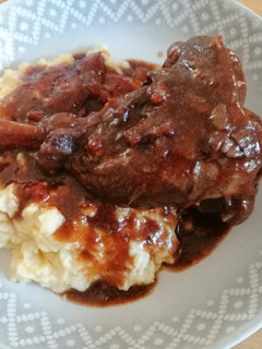 A picture of Lamb Shanks to die for.