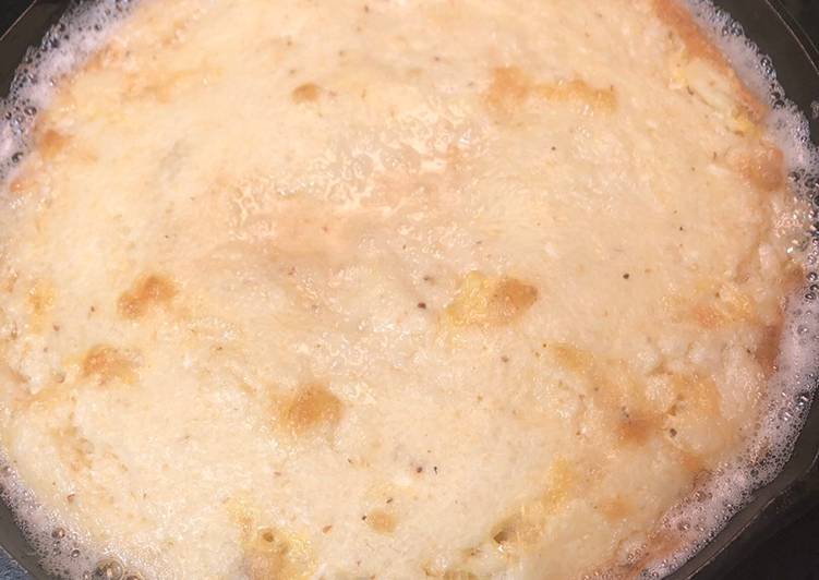 Cheese Grits Breakfast Bake