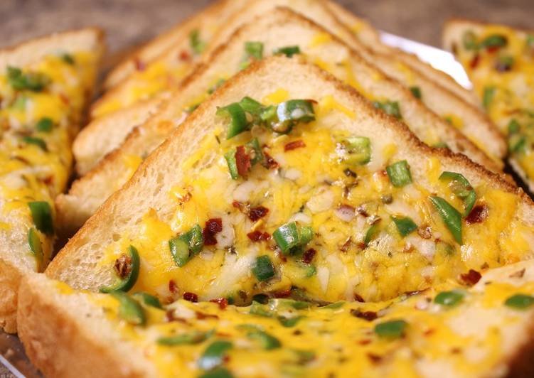 Simple Way to Prepare Super Quick Homemade Cheese Chilli Toast Sandwhich