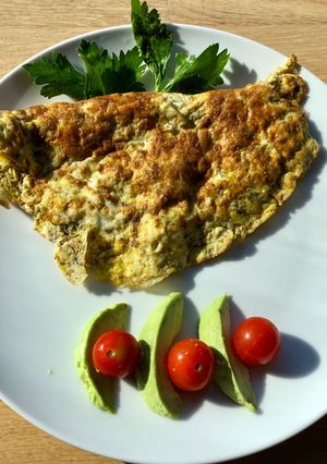 A picture of Za’atar and feta omelette.