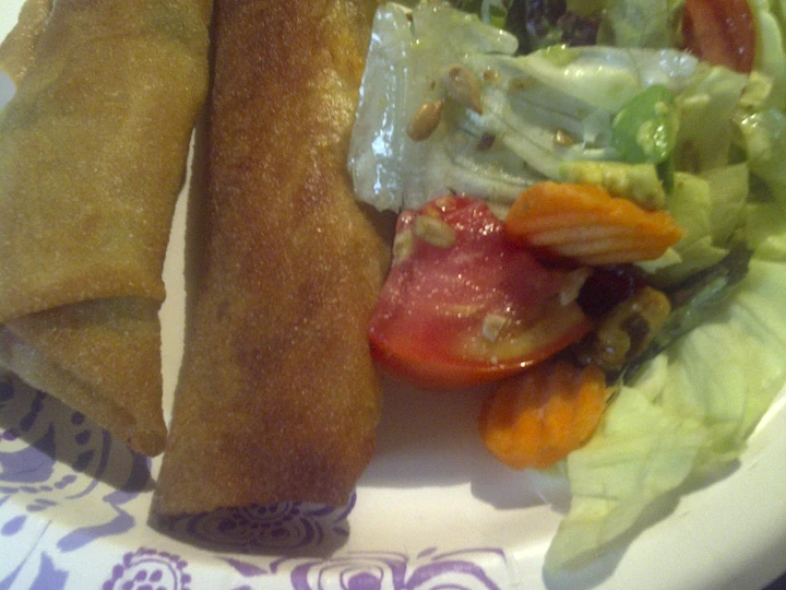 Recipe Spring roll hotdogs with salad the  Makes Drooling Delicious