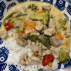 Thai Green Curry with Chicken A picture of Thai Green Curry with Chicken.