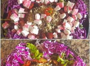 Una foto de Ensalada "Violeta" con quinoa y Kanikama #recetariocamino