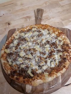 A picture of Top Pan Pizza.