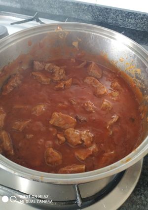 Una foto de Tacos de ternera en salsa de tomate