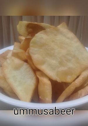 A picture of Crispy fried sweet potato.