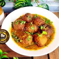 A picture of Soft Juicy Spicy Lucknowi Shahi Mutton Kofta Meatballs.