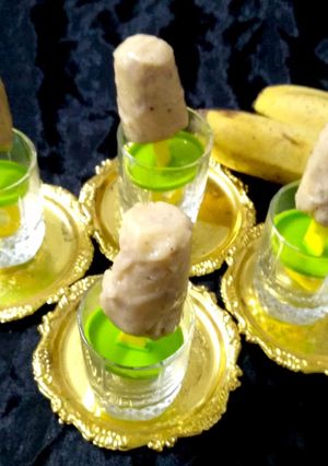 A picture of Banana Kulfi.