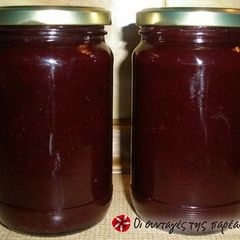 A picture of Cherry plum jam.