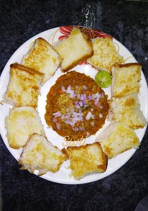 A picture of Pav Bhaji.