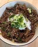小夥伴-牛肉丼飯