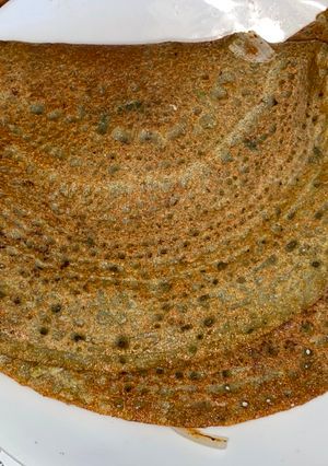 A picture of Green Lentil & Oat Crepe.