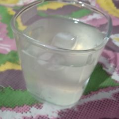 A picture of Lemonade.
