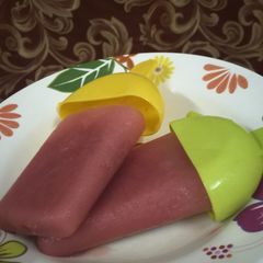 A picture of Pomegranate popsicles.