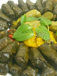 صورة لوصفة ورق عنب بخضرا او يالنجي