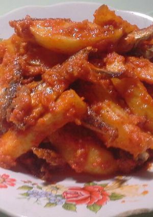 Foto resep Balado ikan asin japu dan kentang