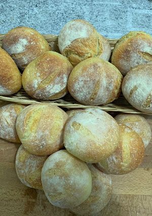 A picture of All-Semolina Rolls with Liquid Sourdough Starter.