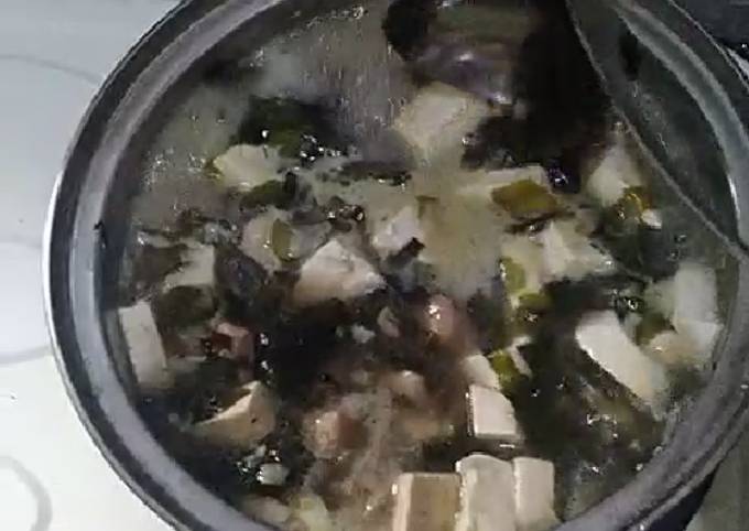 Cara Gampang Menyajikan Sup Rumput Laut ala korea (Myeog Gug) #PertamaPerdana yang Bikin Ngiler