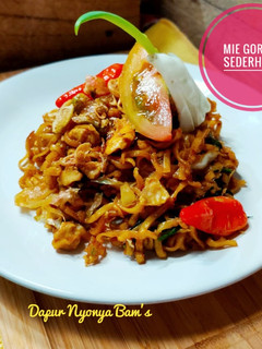 Foto resep Mie Telur Goreng Sederhana