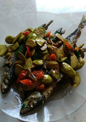 Foto resep Ikan cuek di pete in
