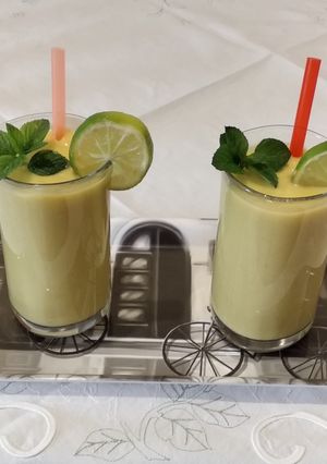 Φωτογραφία της συνταγής Smoothie αβοκάντο μάνγκο