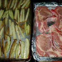 A picture of Italian Pork Chops & Potatoes.