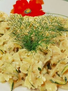 Cukkinis farfalle🍜 recept fotója