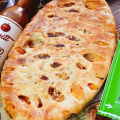 A picture of Puffed Pie.