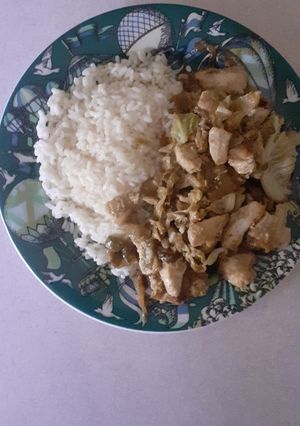 A picture of Cabbage Chicken.