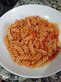 Una foto de Macarrones con carne picada