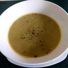A picture of My Broccoli,Potato & Stilton Soup 🍲 🥦 🧀 🥔.