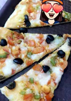 صورة لوصفة بيتزا سريعة ولذيذة