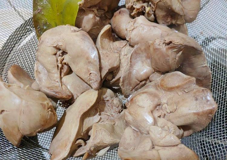 Recipe: Tasty Ati Ayam : Tips Membersihkan dan Menghilangkan Bau 🍀🌼