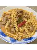 ฟูซิลีพะแนงหมู ง่ายๆ