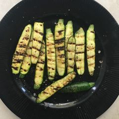A picture of Zesty grilled Baby marrows.