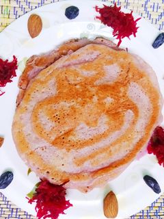 রেড প্যান কেক (red pancake recipe in Bengali) রেসিপির প্রধান ছবি