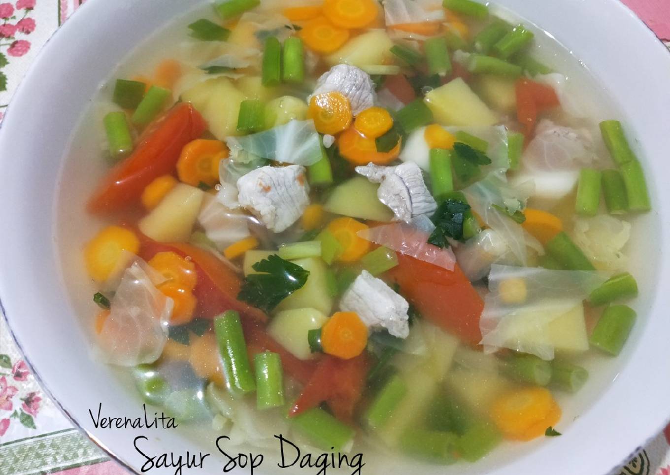 Vegetable meat soup