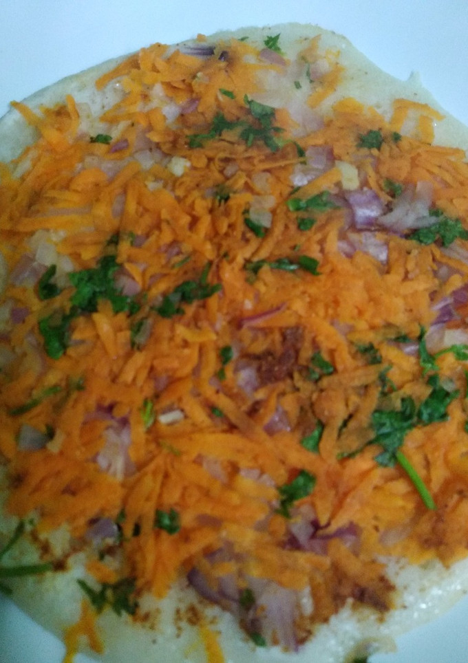 பார்க்க  பார்க்க சாப்பிட தூண்டும் கேரட்  தோசை (Carrot dosai recipe in tamil) செய்முறை முக்கிய புகைப்படம்