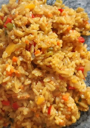 Una foto de Arroz con vegetales