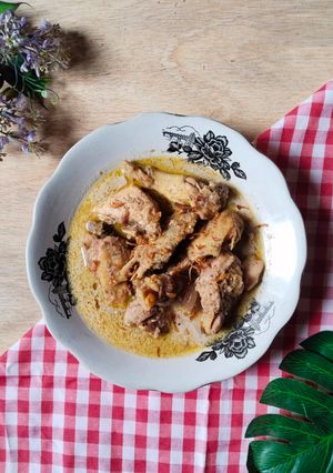 Foto resep Opor Ayam Kuah Putih